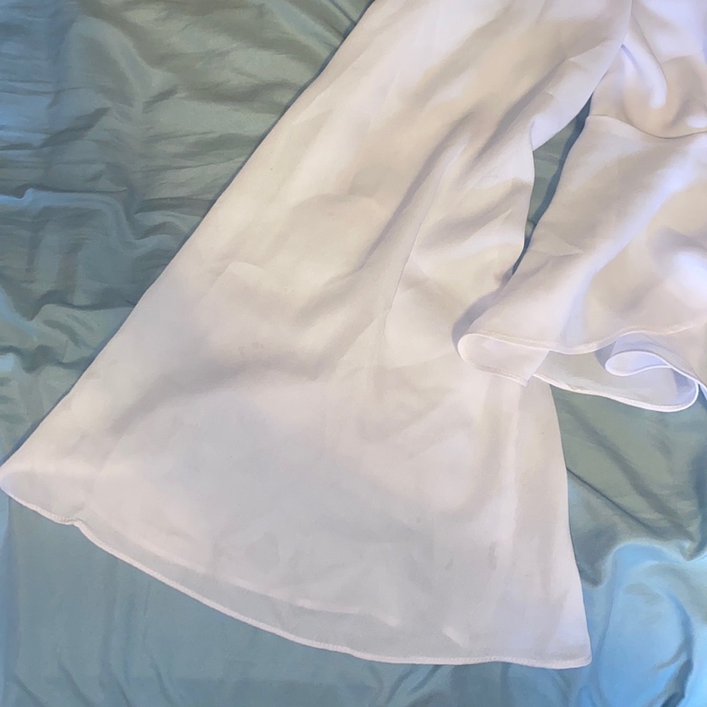 White shirt - Picture 2 of 2